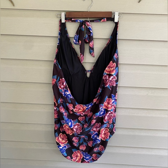 Modcloth Black Floral Halter bathing suit One Piece Swimsuit chic low cut sz 2X - Picture 11 of 15
